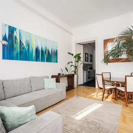 Apartament Aviator In The Center