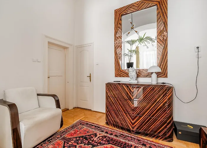 Aviator In The Center Apartment Budapest